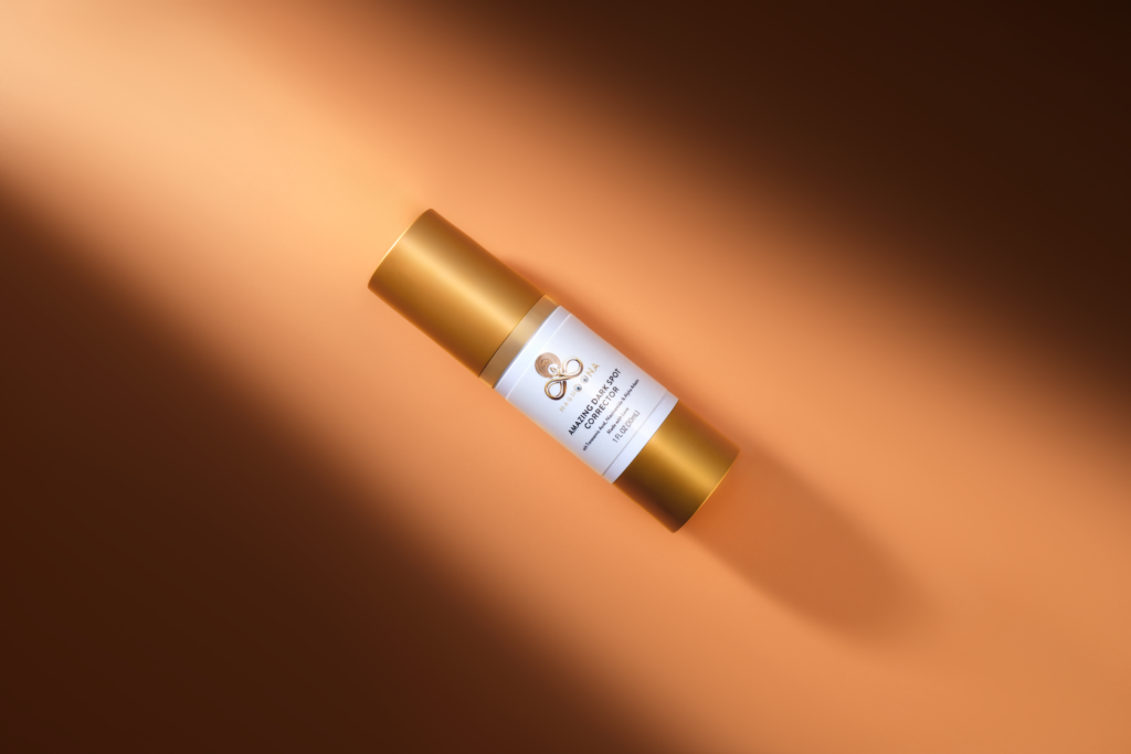Amazing Dark spot Corrector with Tranexamic Acid, Niacinamide & Alpha Arbutin Made with Love